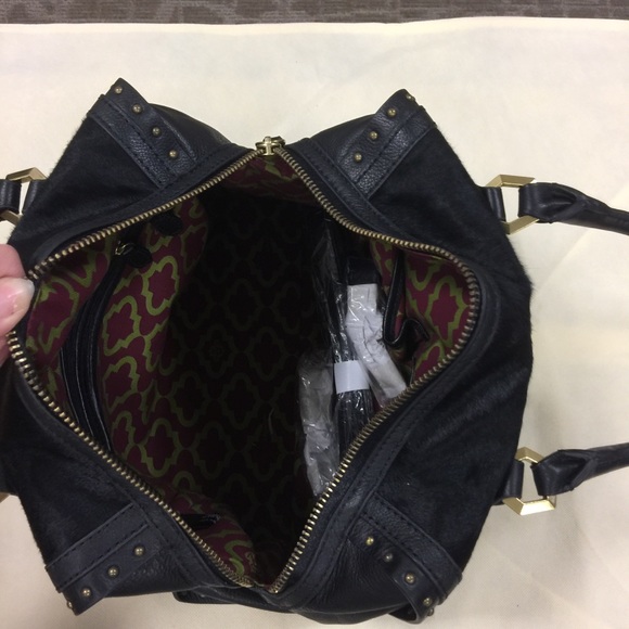 Black leather and calf hair handbag by orYANY - Picture 7 of 8